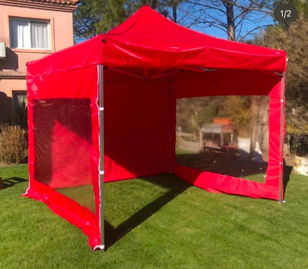Gazebo 3x3 Empire Outdoor instalado, color rojo