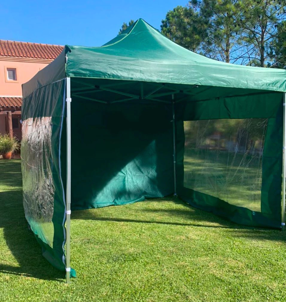 Gazebo 3x3 Empire Outdoor instalado en el jardín
